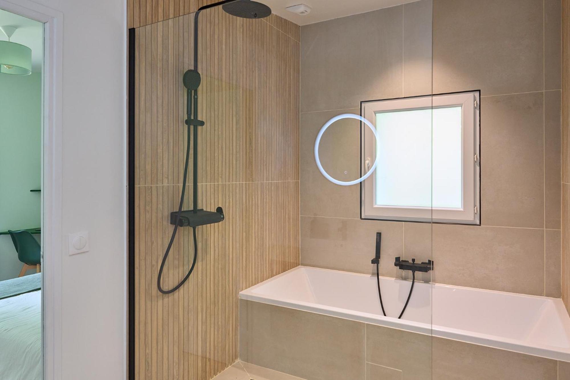 Green Escape - Cozy & Chill Brunoy Ngoại thất bức ảnh