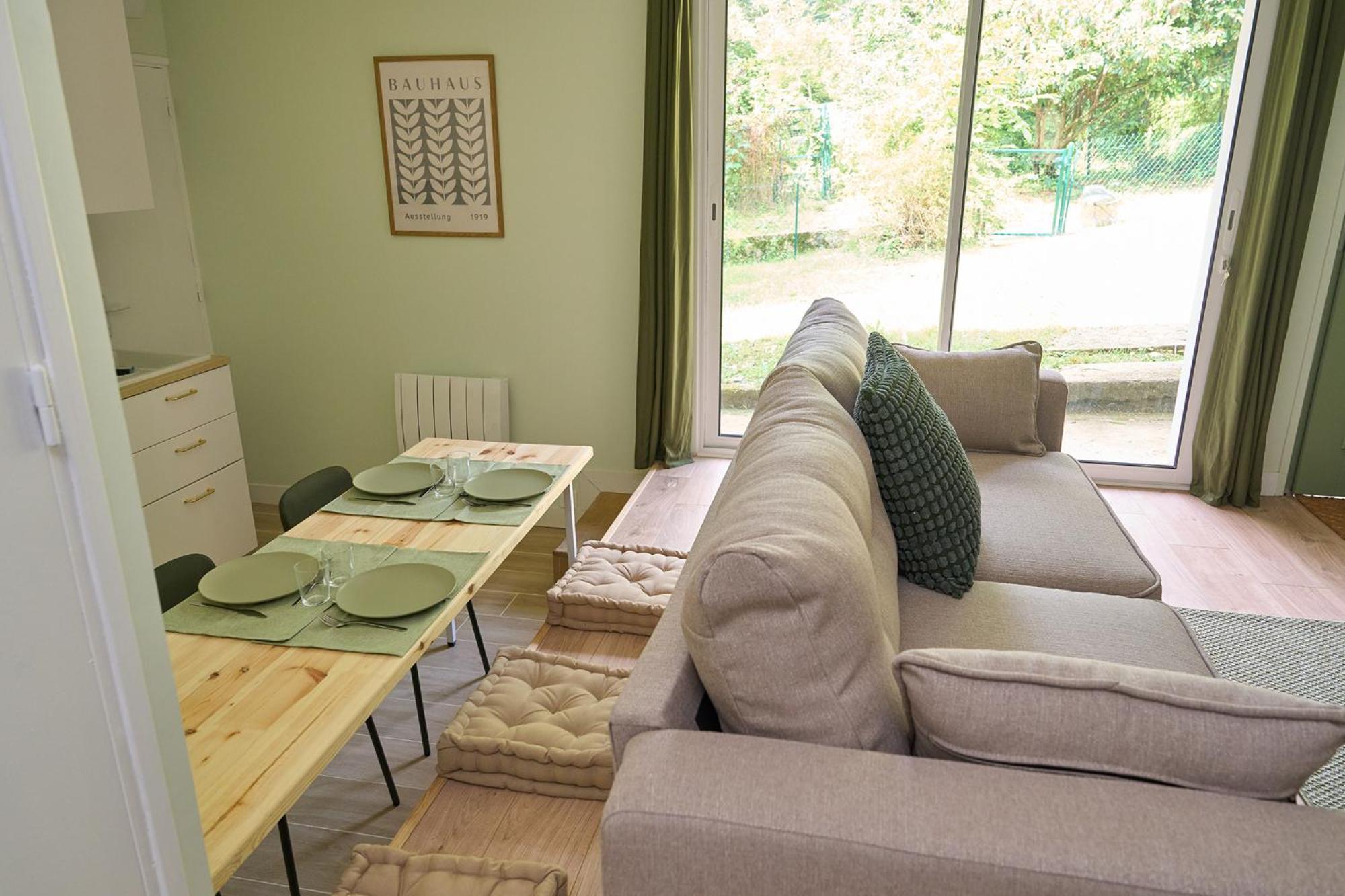 Green Escape - Cozy & Chill Brunoy Ngoại thất bức ảnh